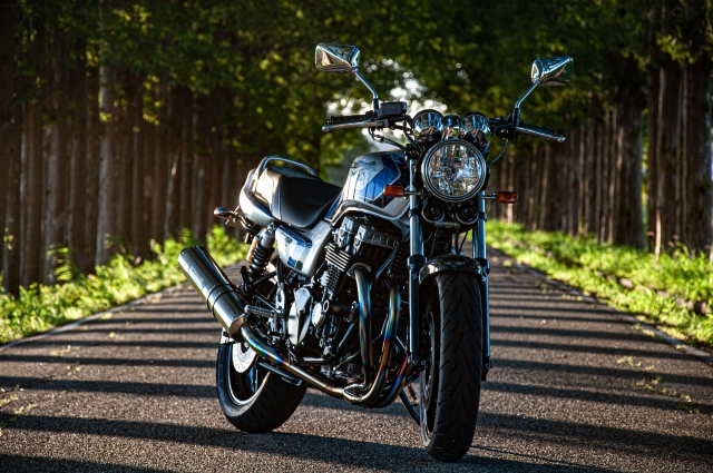 バイクガレージ